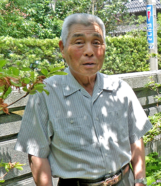 吉本豊さん